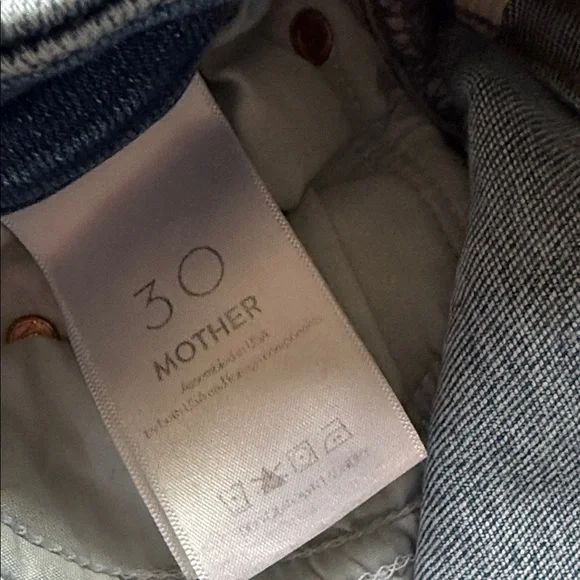 MOTHER High Waisted Looker Ankle Jeans - Light Denim Blue - Picture 7 of 7